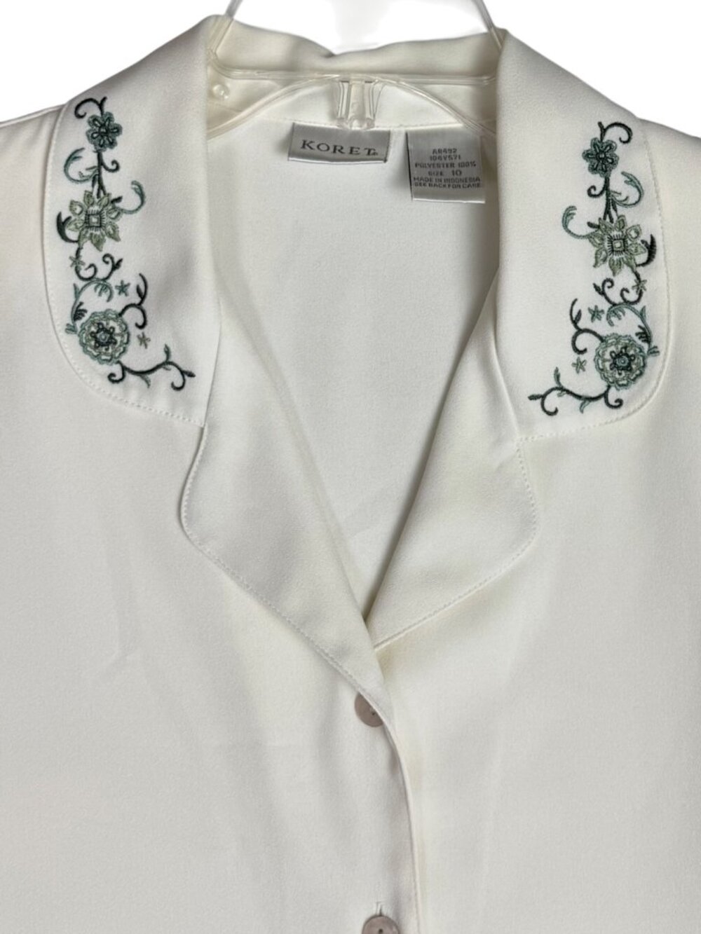 Vintage Koret Embroidered Collar Blouse Off White Sz 10 Cottagecore Grandmacore - Picture 3 of 10